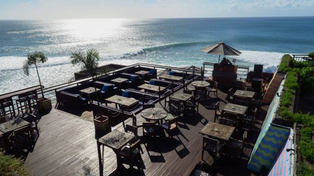 uluwatu bali indonesia