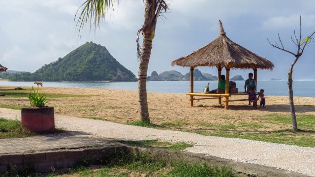 pantai beach playa kuta lombok indonesia