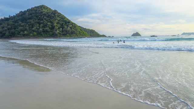selong belanak playa lombok